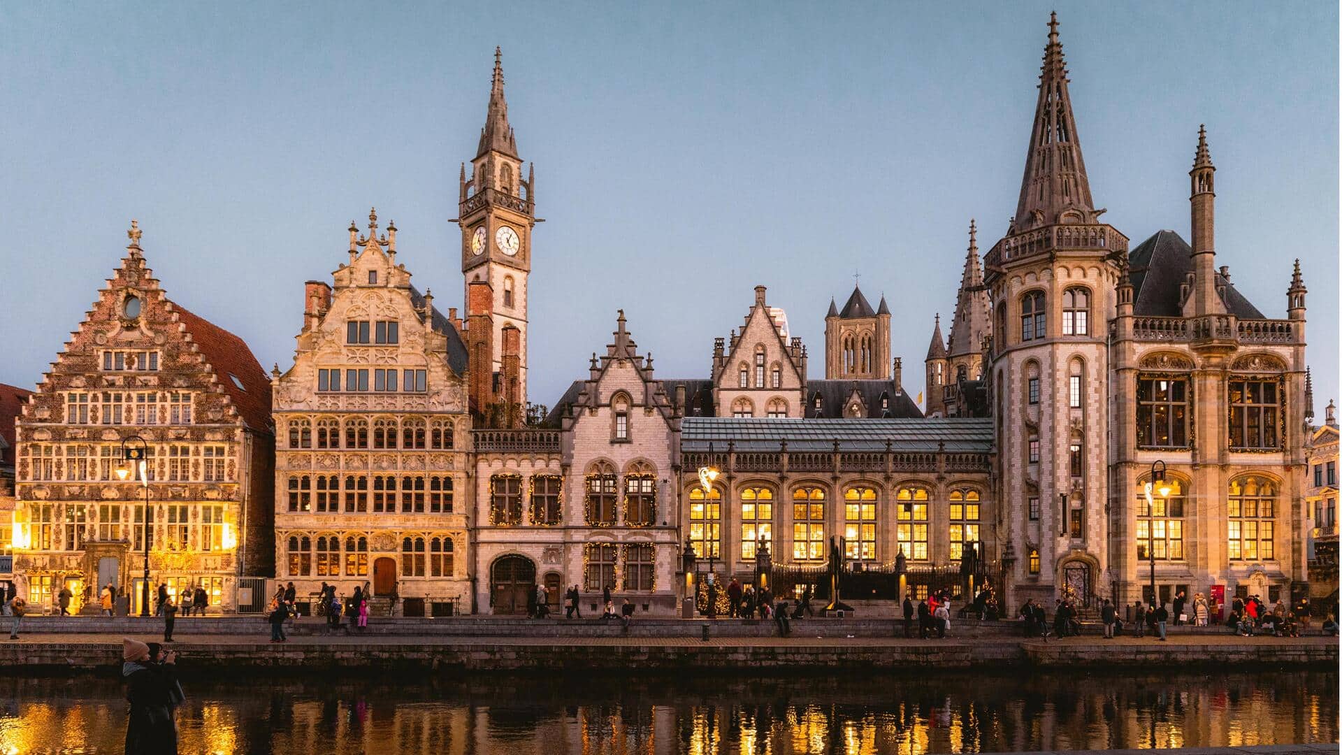 Menjelajahi Sudut Tersembunyi di Ghent untuk Membaca Santai