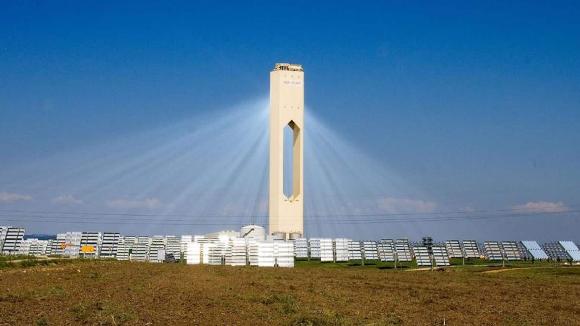 Fakta Menarik Tentang Menara Surya di Padang Pasir 