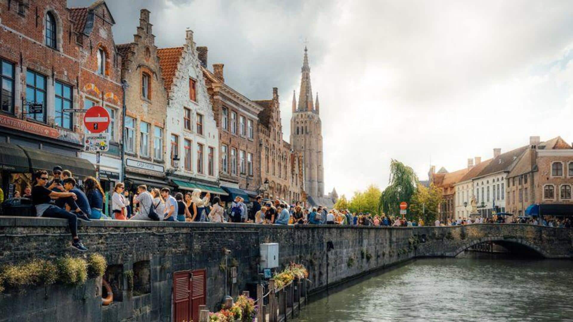 Jalan-Jalan Arsitektur Tak Terlupakan di Bruges, Belgia