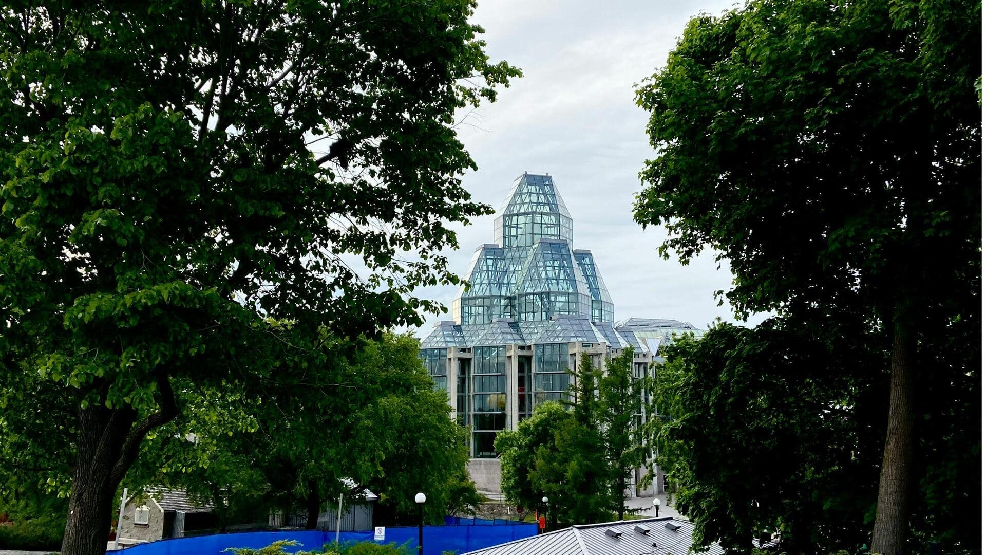 Jelajahi Pusat Seni Pribumi Kanada yang Unik