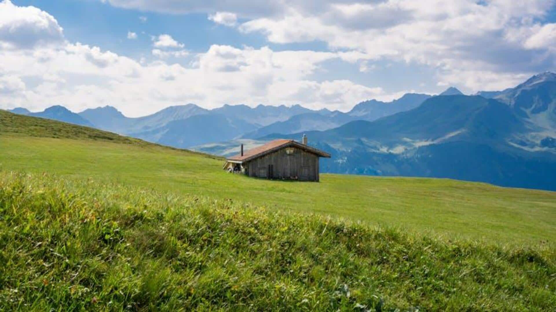 Menjelajahi Padang Rumput Alpin Swiss yang Tak Tersentuh
