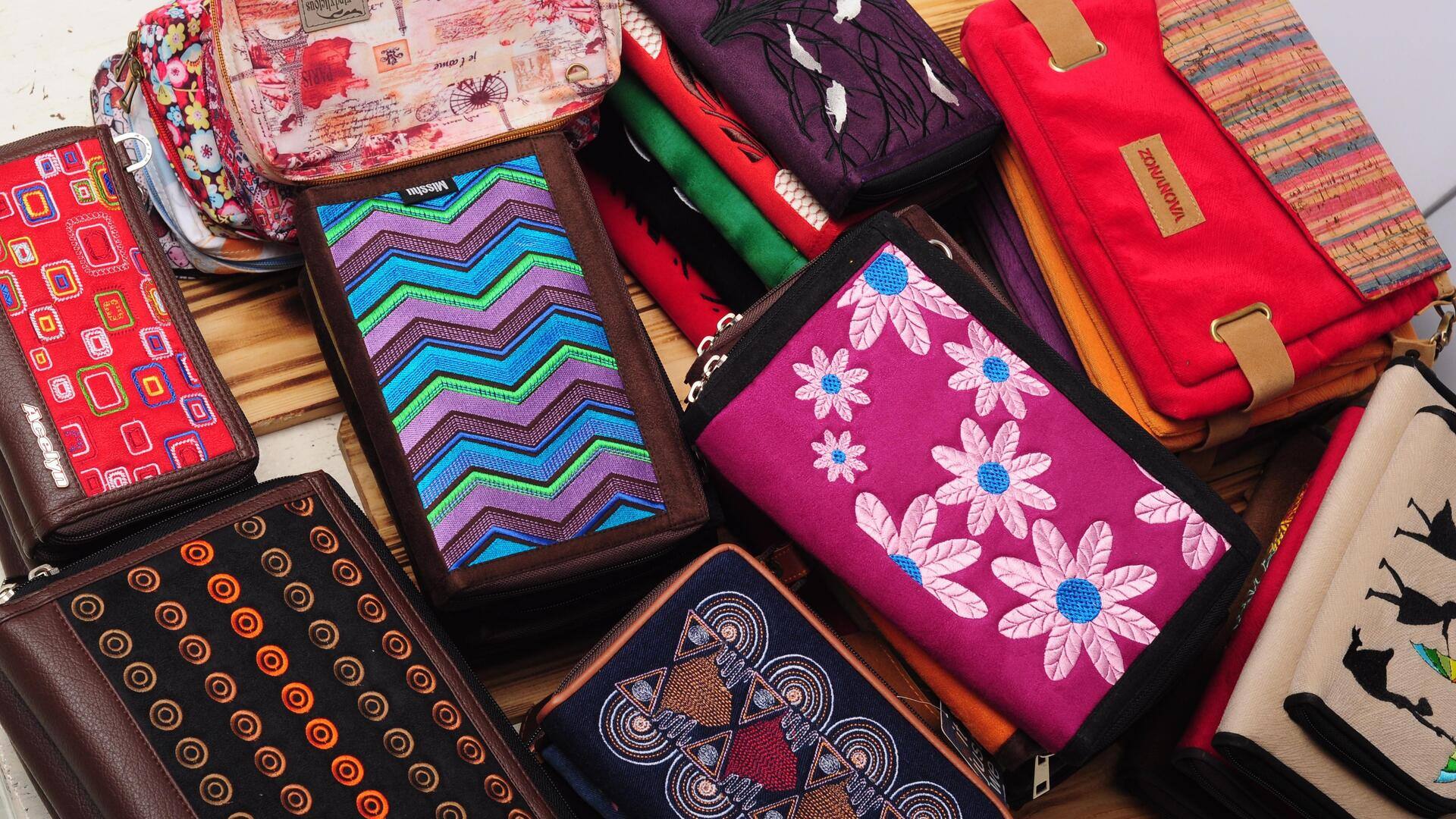 Temukan pesona tas clutch buatan tangan untuk acara tradisional