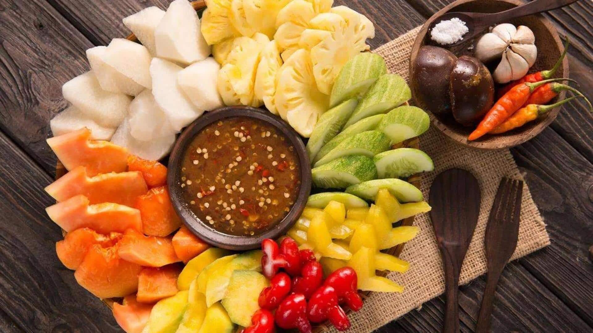 Camilan Indonesia dengan Perpaduan Buah yang Unik