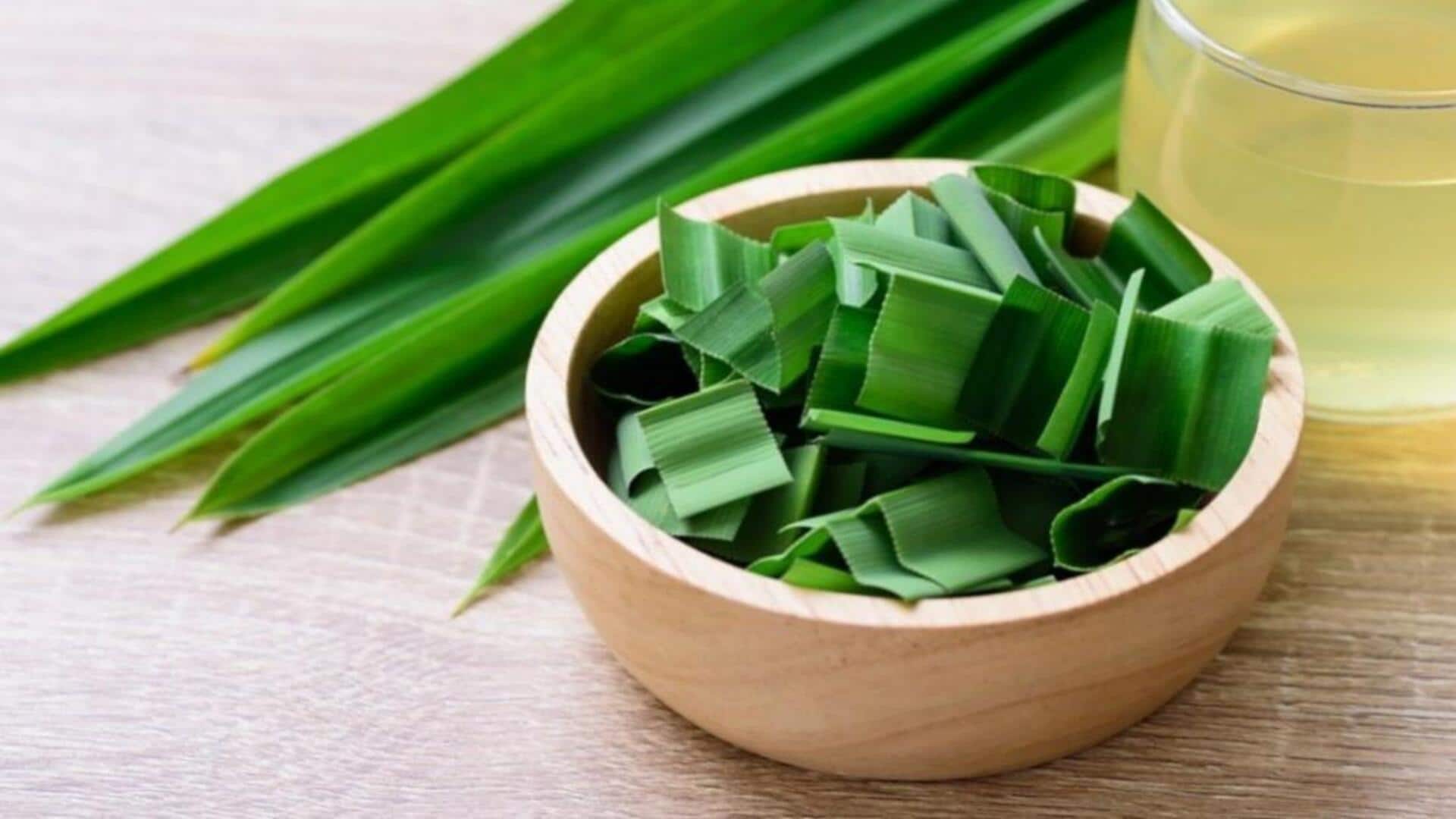 Daun Pandan: Rahasia Manis dalam Hidangan Penutup Indonesia