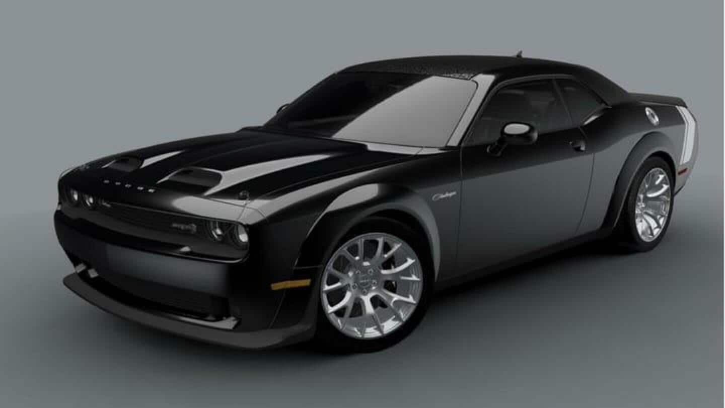 Dodge Challenger Black Ghost 2023 dipamerkan: Inilah fitur teratasnya