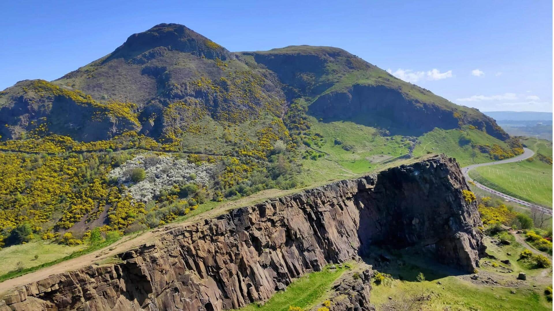 Sederet Jalur Pendakian Rahasia Di Edinburgh