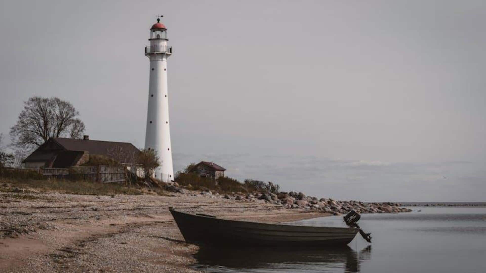 Lima Desa Tepi Danau yang Tenang di Estonia