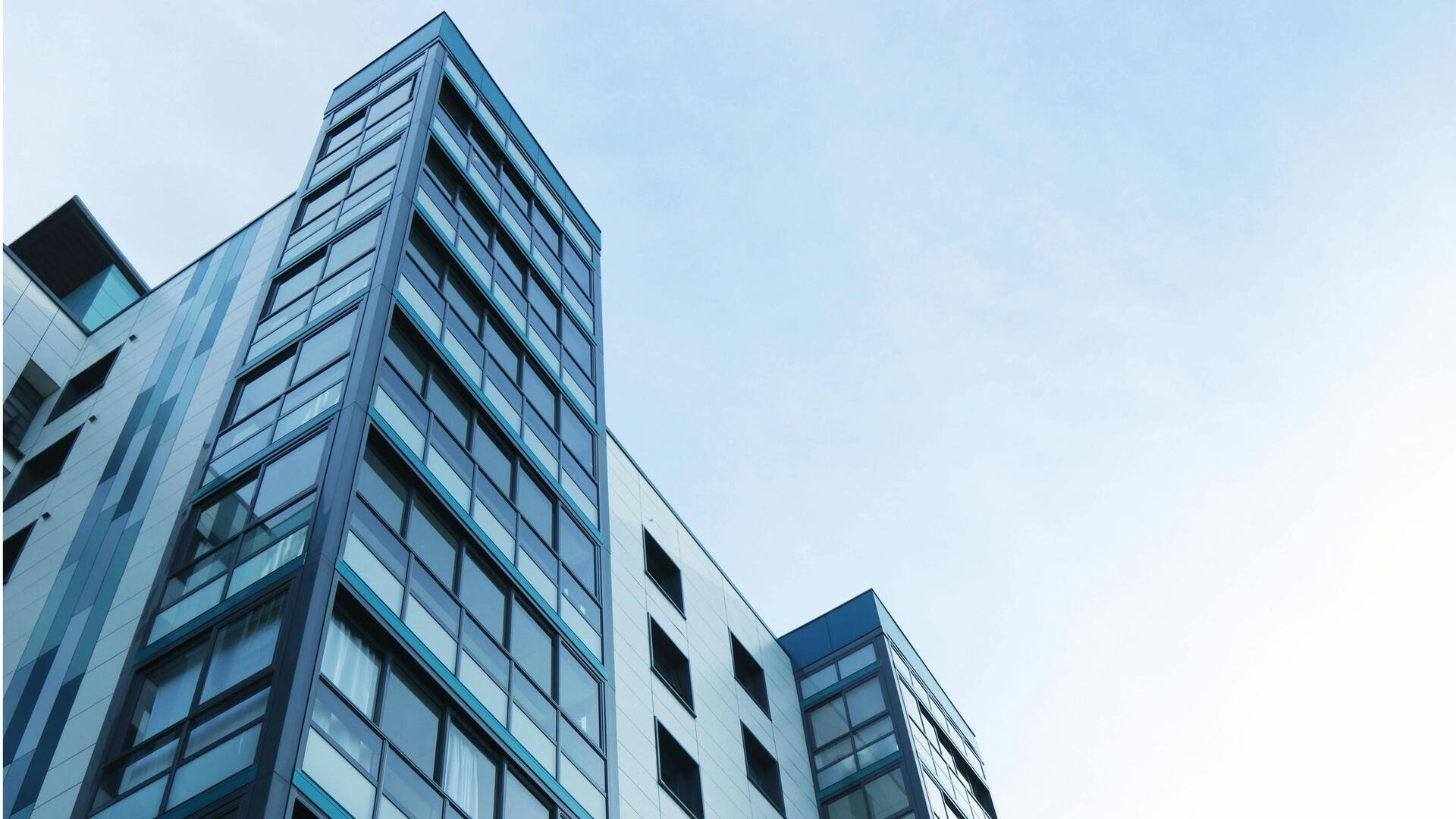 Keajaiban di Balik Teknologi Kaca Pembersih Diri