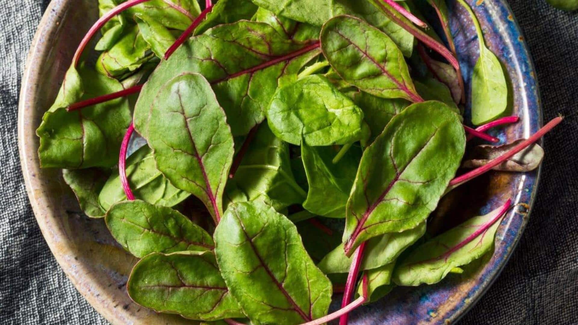 Mengolah Daun Bit menjadi Hidangan India yang Kaya Warna