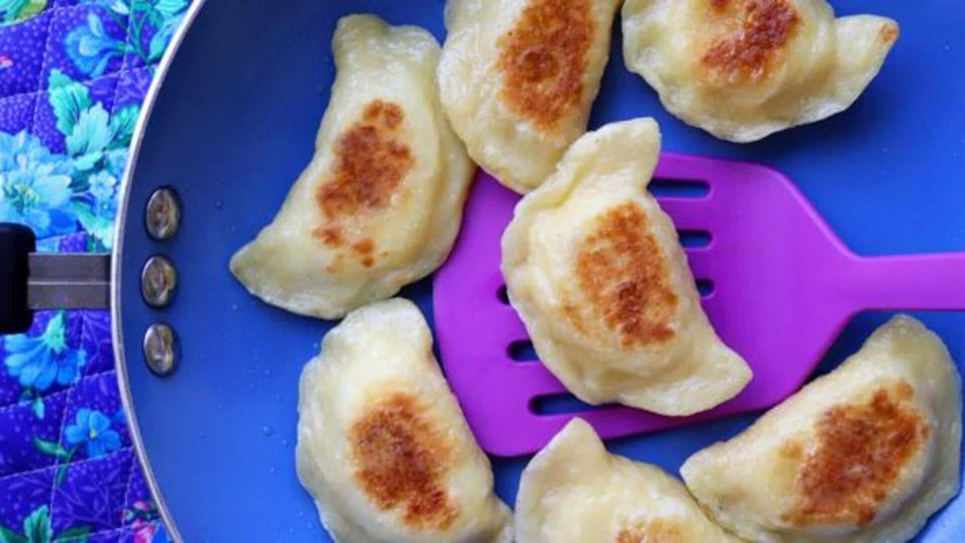 Buatlah pierogi Polandia vegetarian yang menggoda ini di rumah 