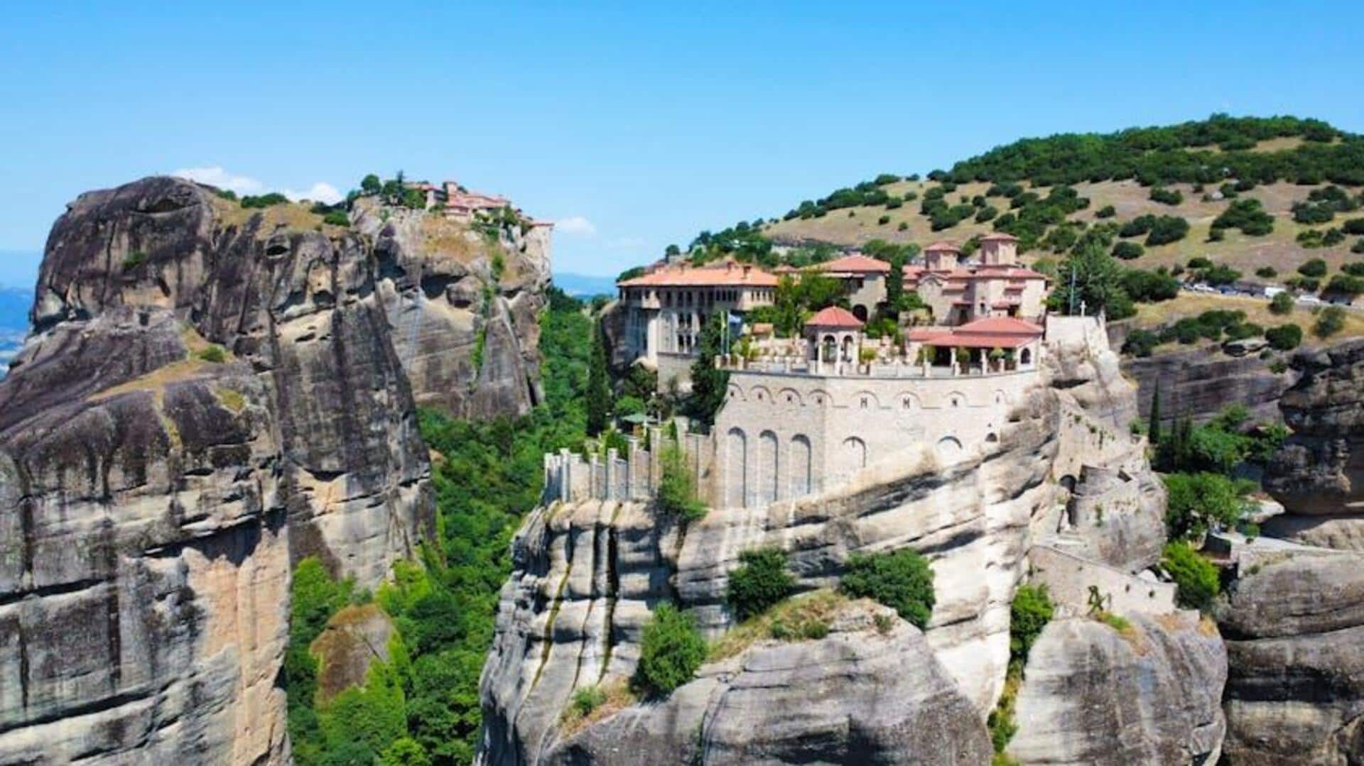 Keindahan Meteora di Yunani: 5 Formasi Geologi yang Wajib Dikunjungi