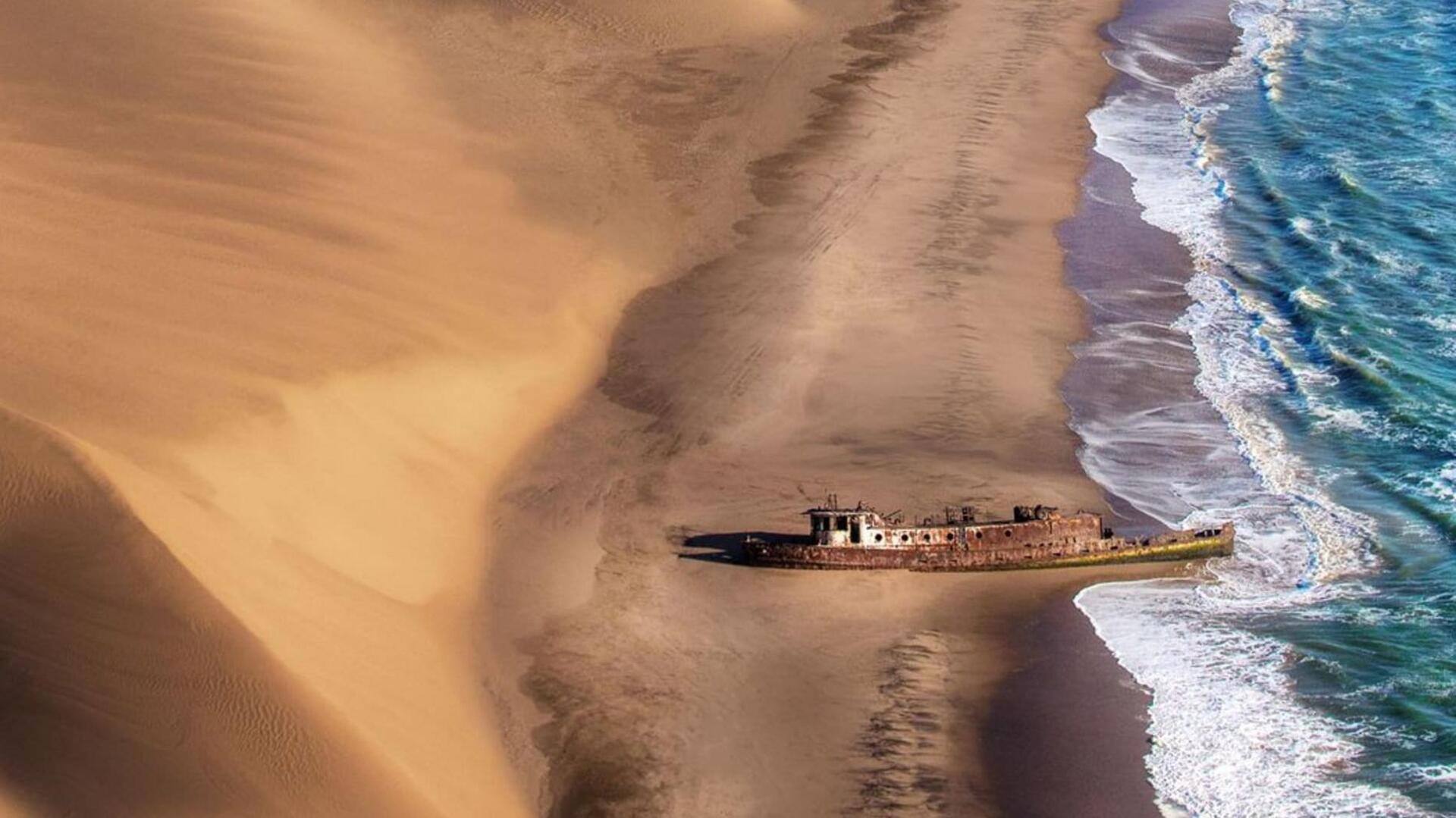 Menjelajahi Pantai Skeleton Di Namibia