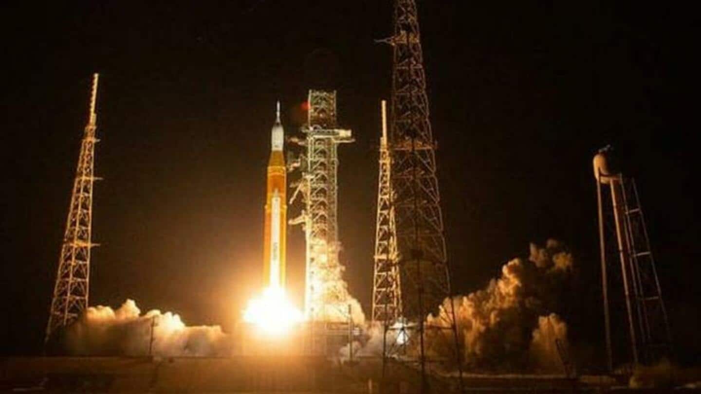 Roket SLS NASA tampaknya siap untuk misi berawak Artemis 2