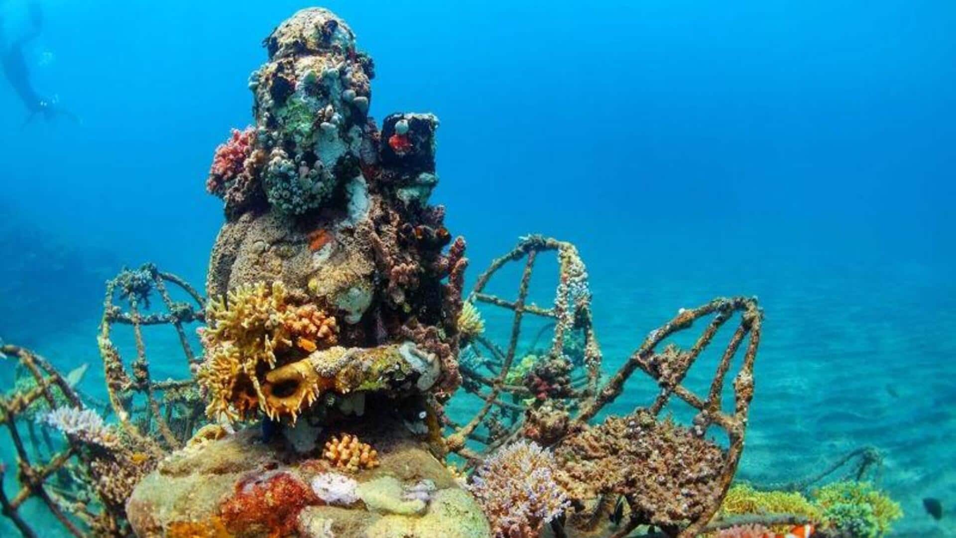 Taman Patung Bawah Laut di Bali: Fantasi Para Penyelam Taman Patung Bawah Laut di Bali: Fantasi Para Penyelam