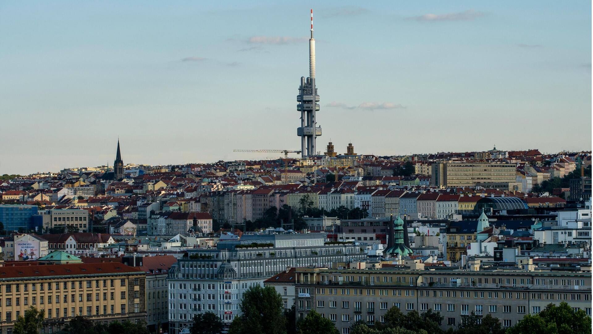 Tempat Tersembunyi di Praha: Jelajahi Lebih Dalam