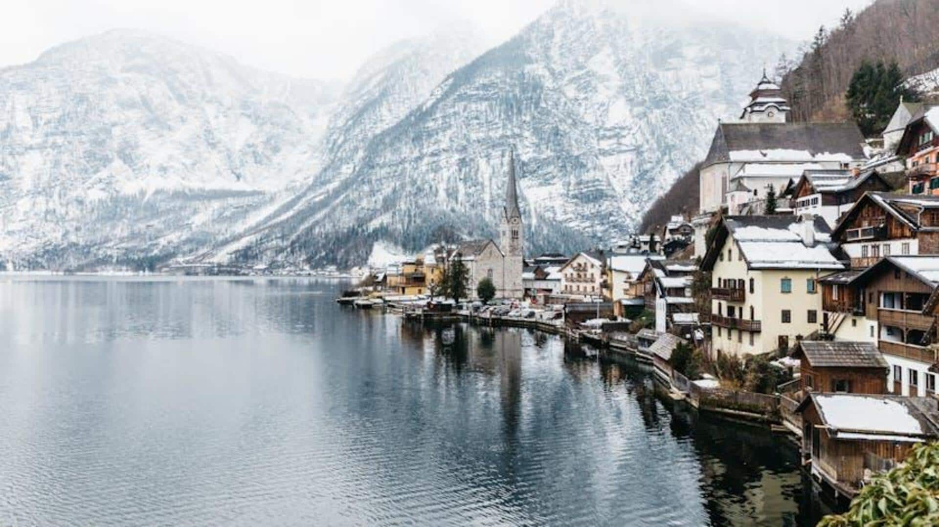 Menjelajahi Keindahan Danau dan Bukit di Salzkammergut, Austria