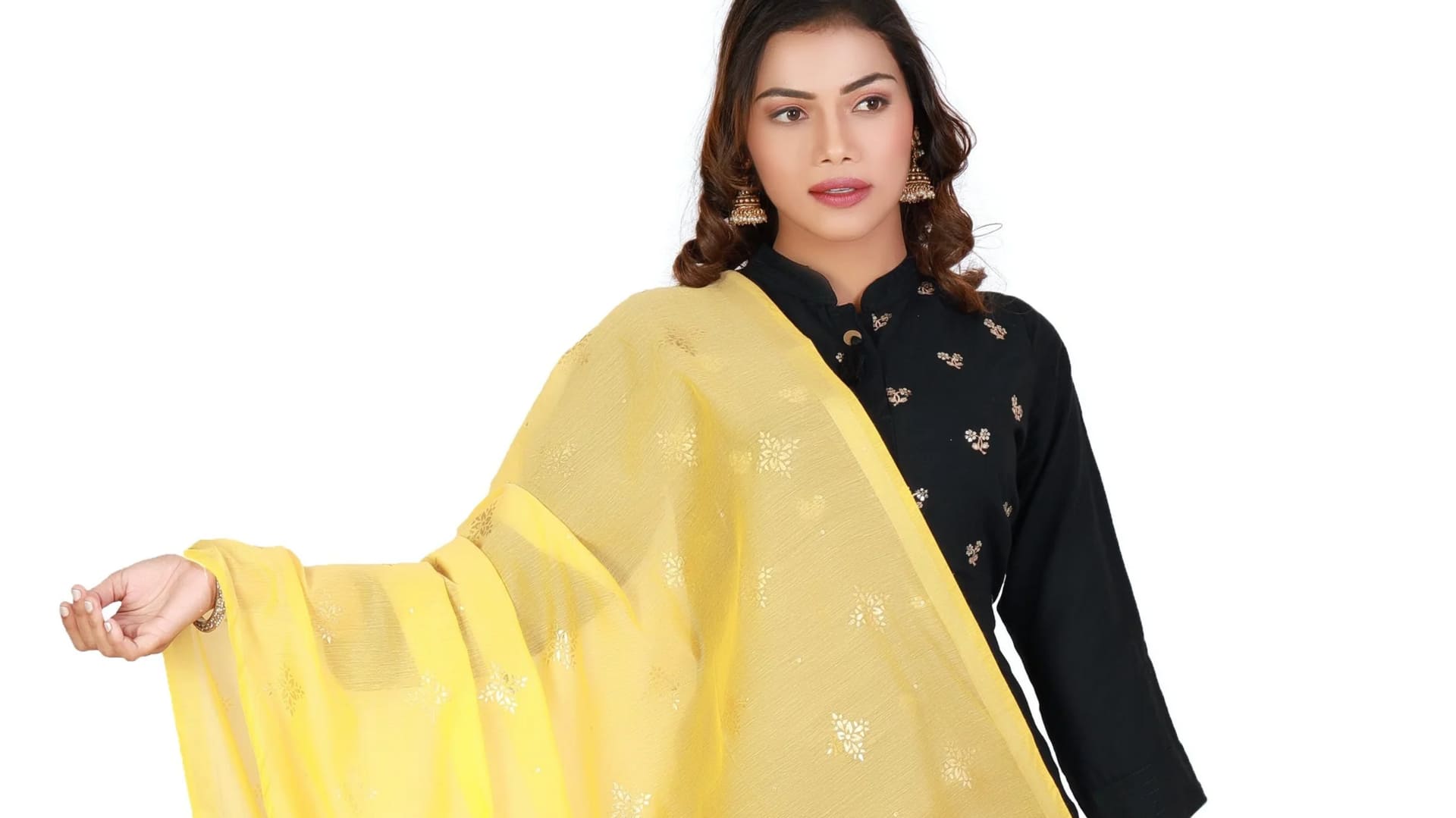 Lima desain Chunni abadi yang mendefinisikan elegansi