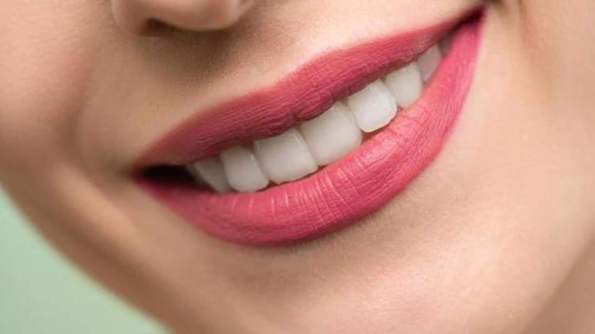 Ingin Lipstik Anda Tahan Lama? Ikutin Tips Berikut Ini