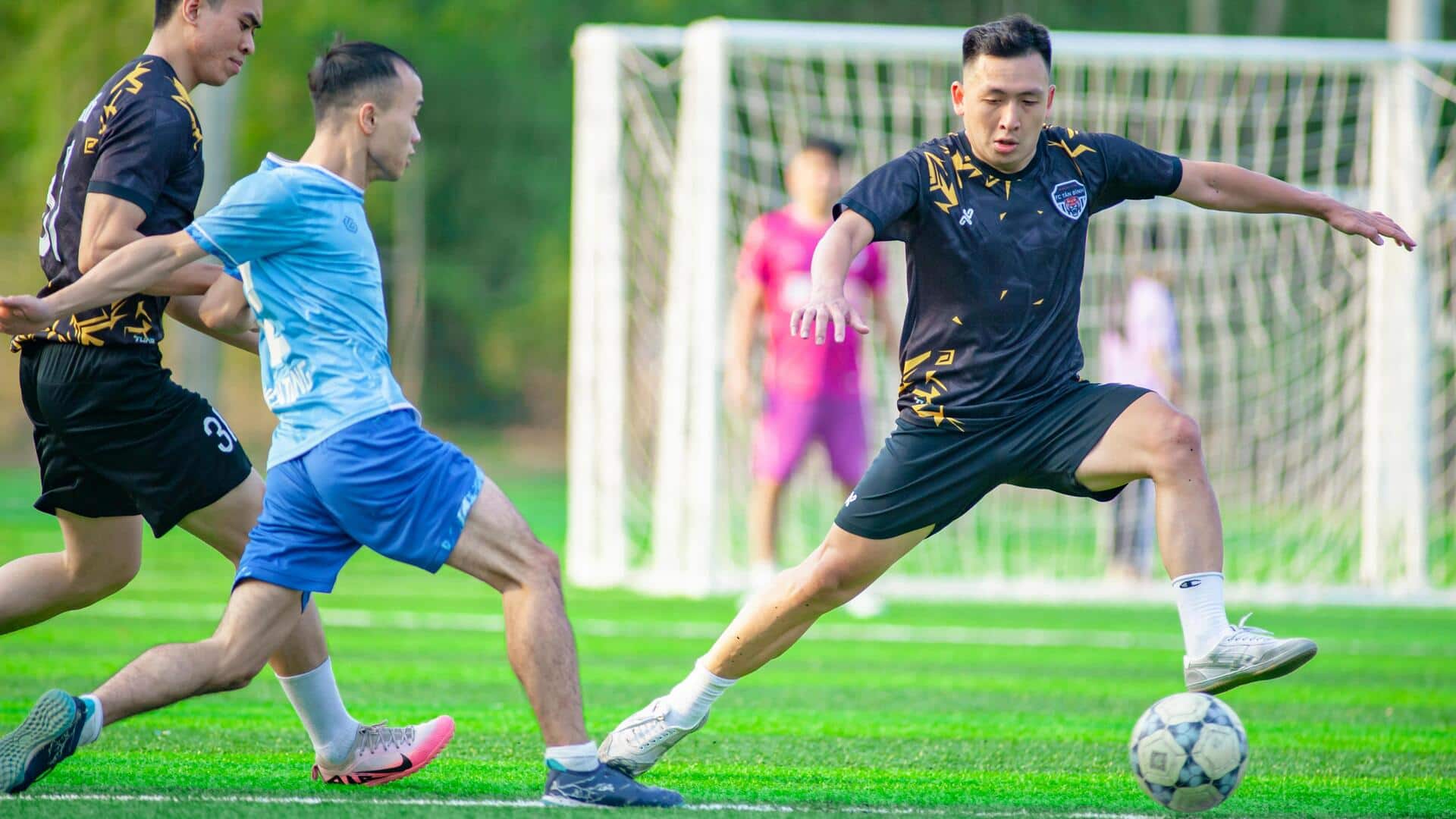 Mengapa pertandingan sepak bola berakhir imbang?