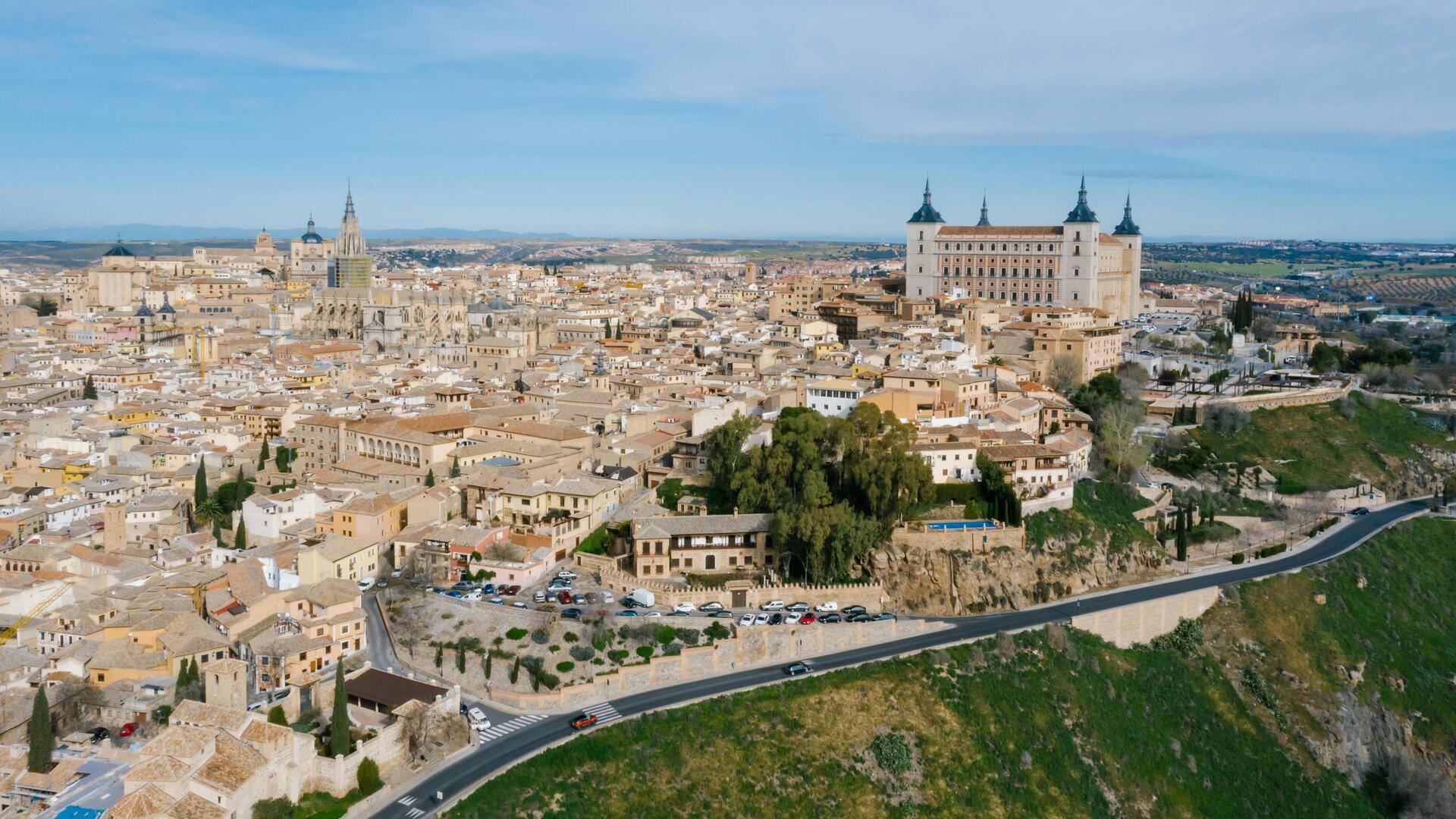 Lima Kota Tembok Bersejarah di Spanyol yang Wajib Dikunjungi