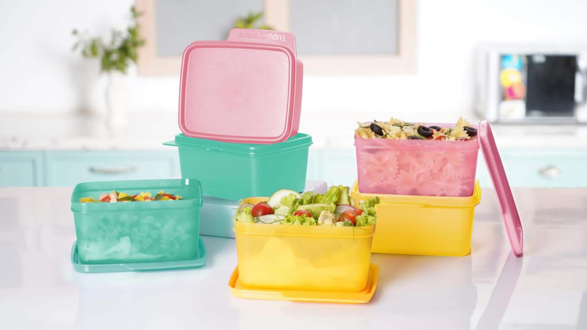 Pesona Retro Tupperware: Nuansa Nostalgia Yang Penuh Warna