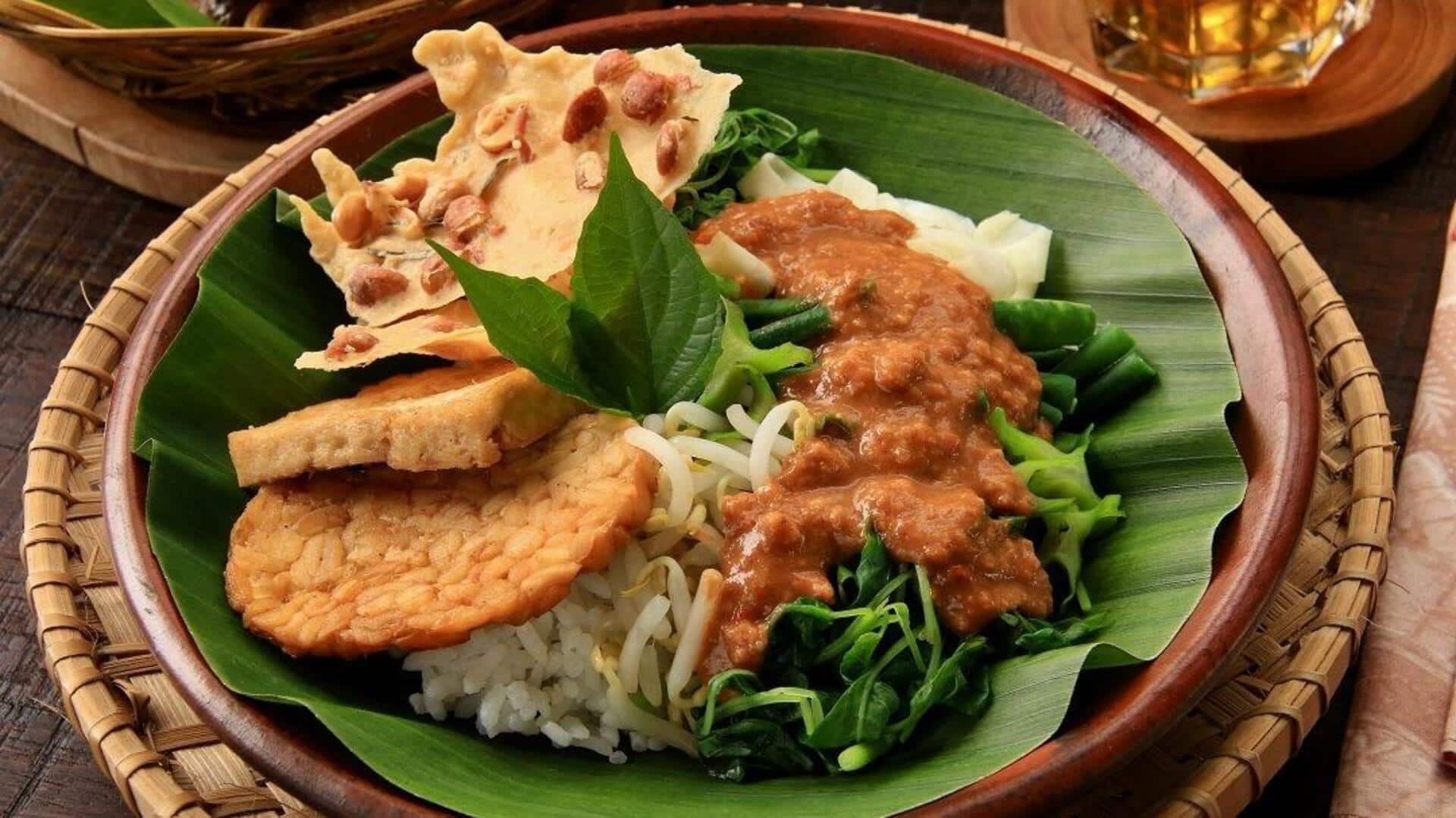 Menjelajahi Hidangan Jalanan Indonesia: 5 Hidangan Vegetarian yang Wajib Dicoba Menjelajahi Hidangan Jalanan Indonesia: 5 Hidangan Vegetarian yang Wajib Dicoba