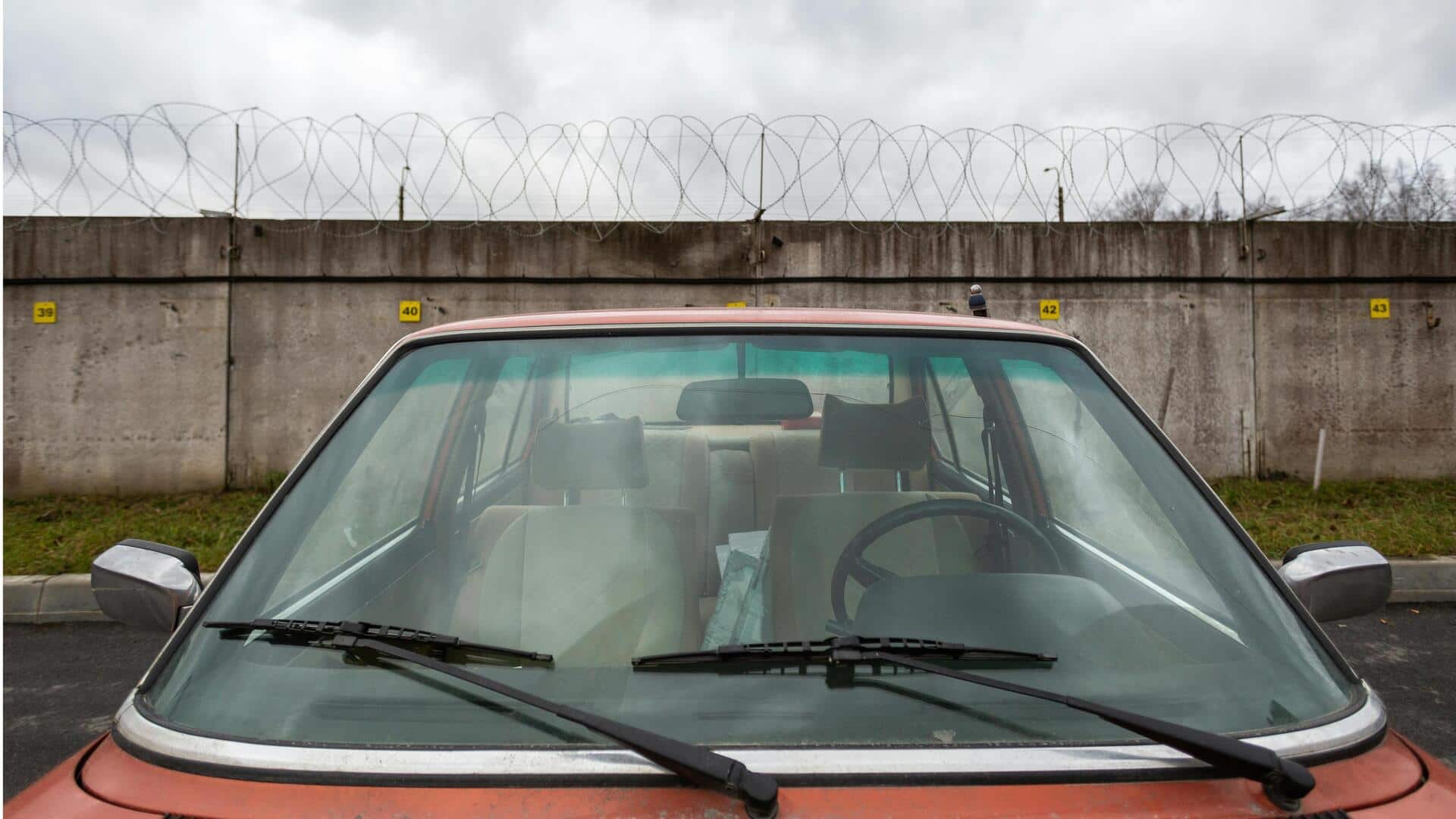 Tanda-Tanda Wiper Kaca Mobil Perlu Diganti