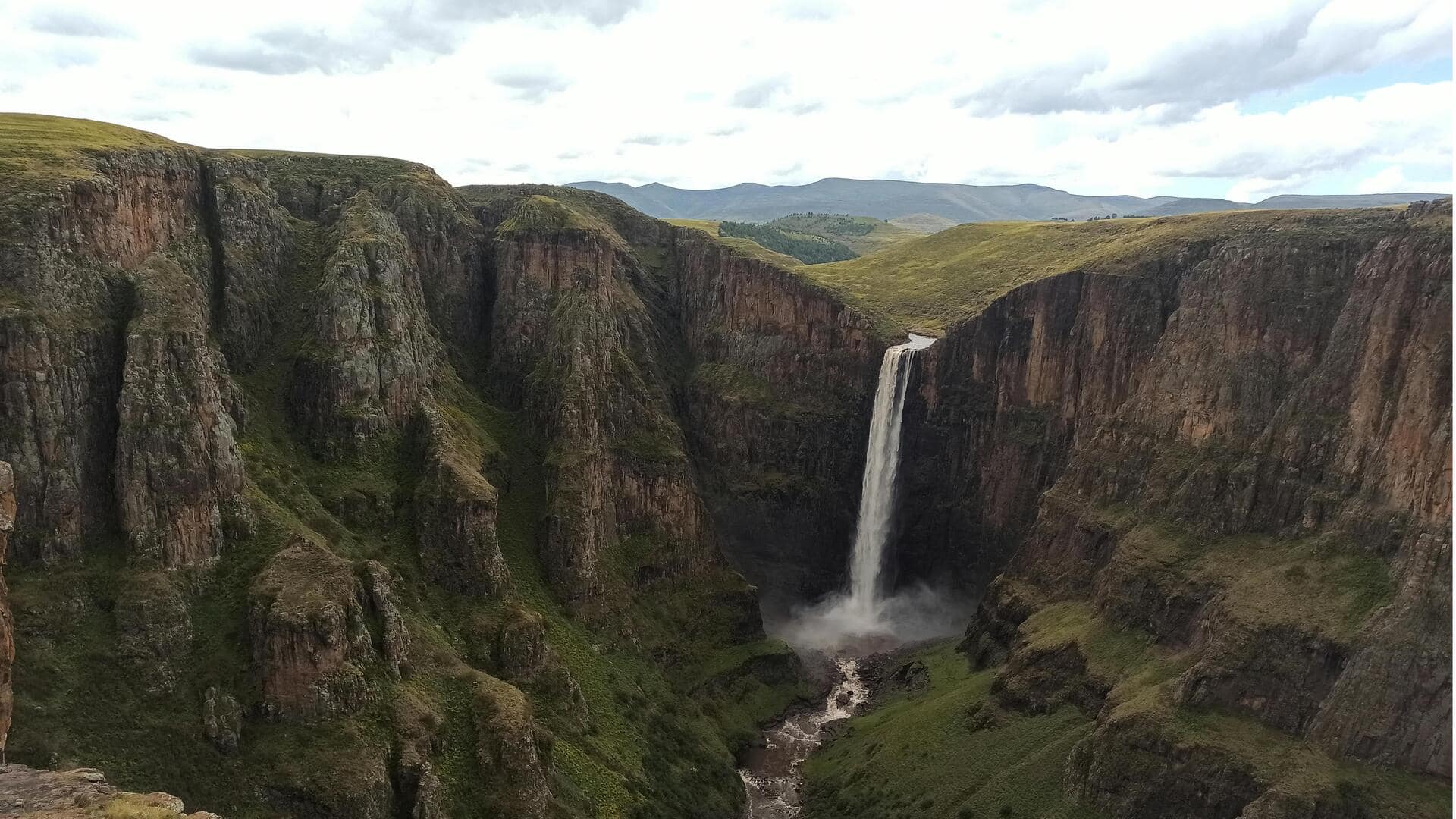 Menjelajahi Keindahan Dataran Tinggi Lesotho