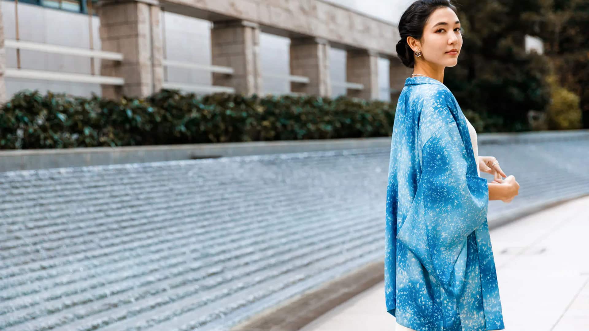 Mengeksplorasi jaket kimono sutra: Gaya dengan mudah