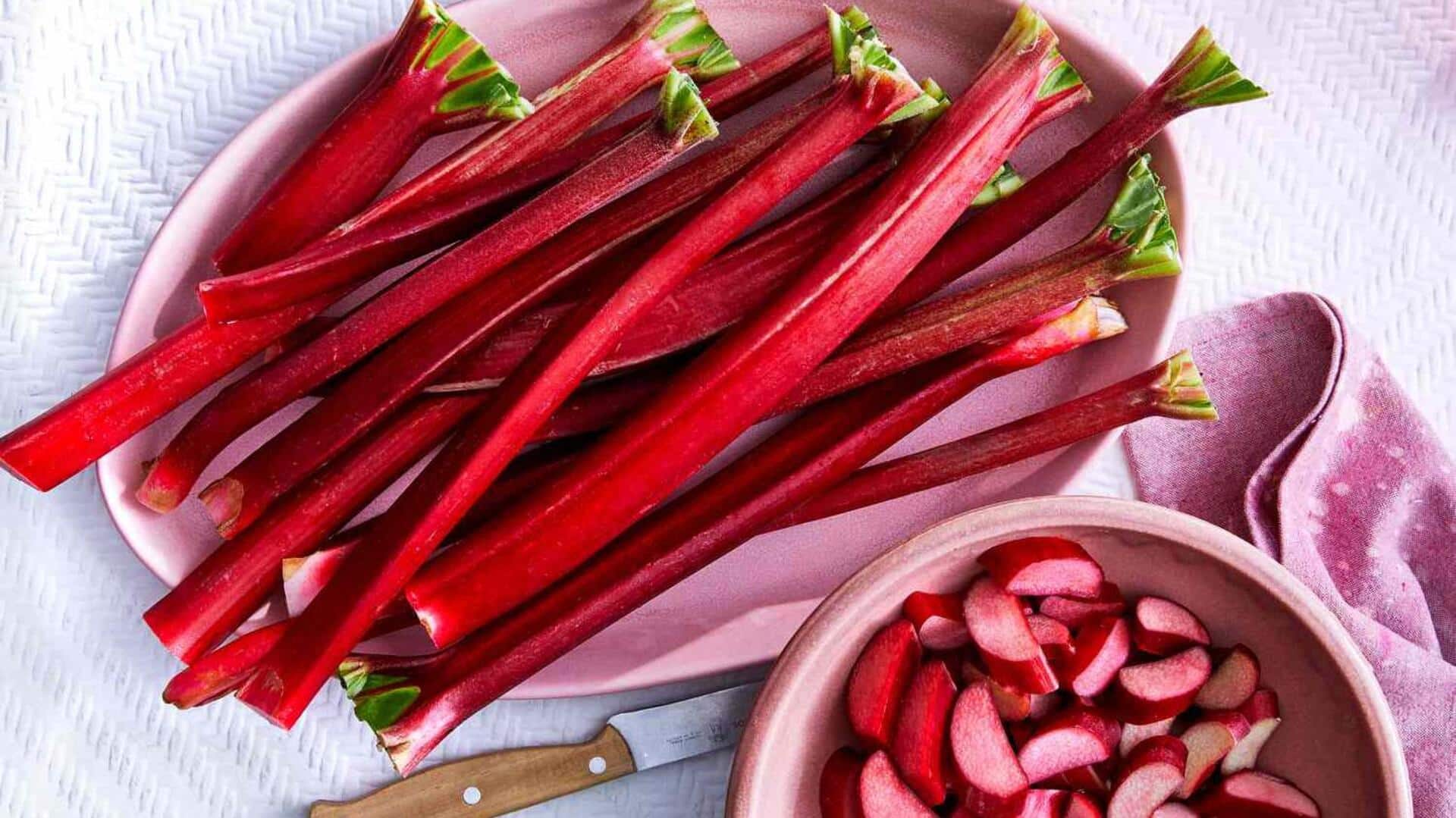 Lima Cara Inovatif Menggunakan Rhubarb dalam Beragam Olahan