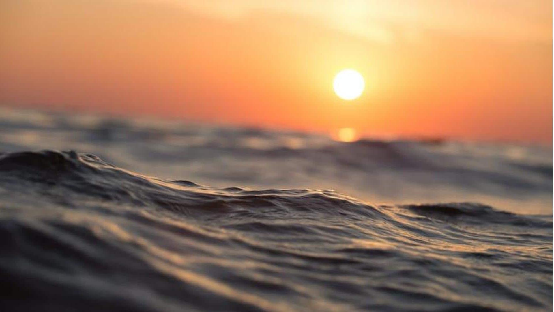 Studi: Saat ini, panas laut dapat merebus miliaran kolam renang seukuran olimpiade