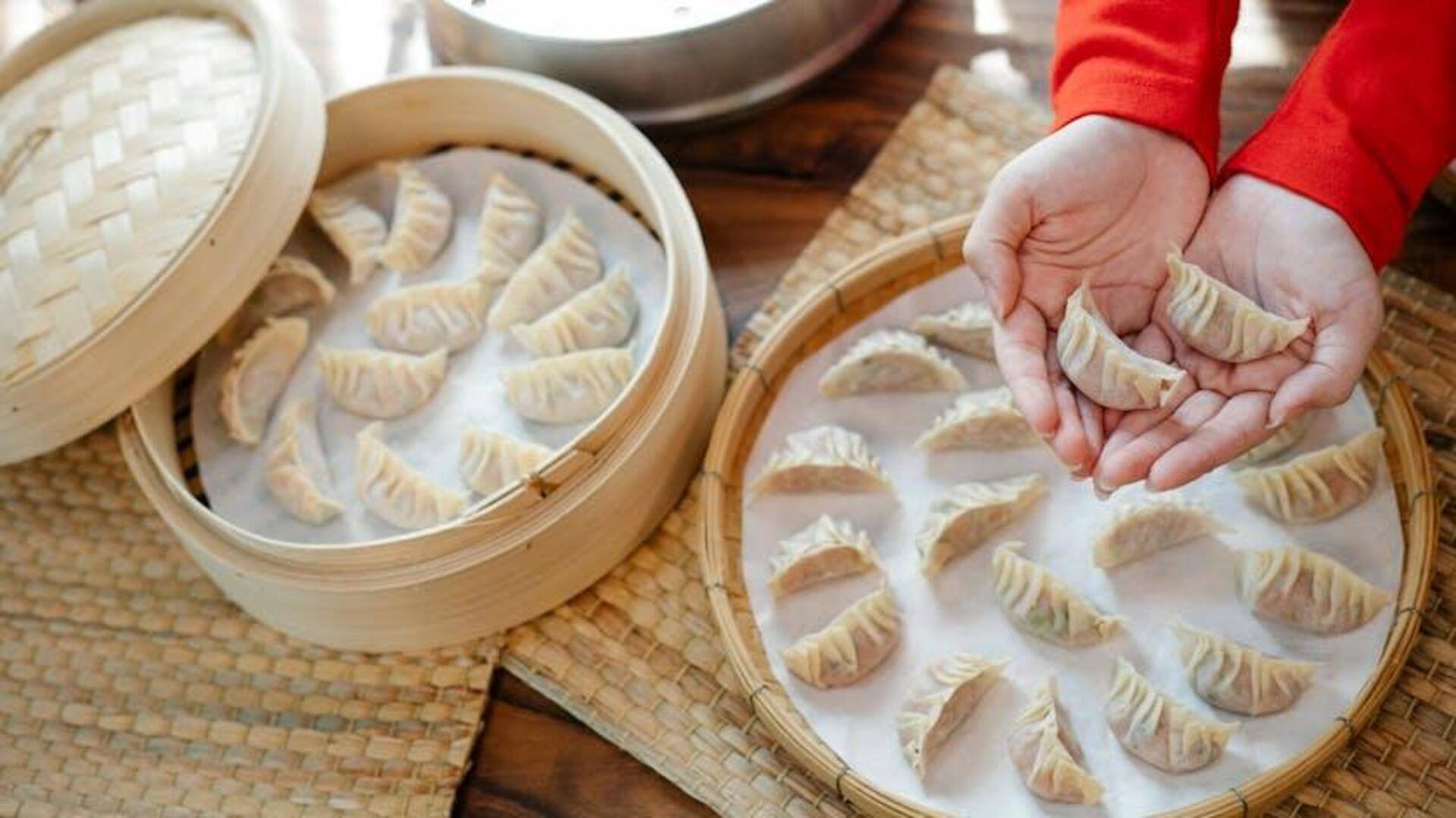 Pangsit Kentang dan Kacang Polong ala Nepal yang Berbumbu