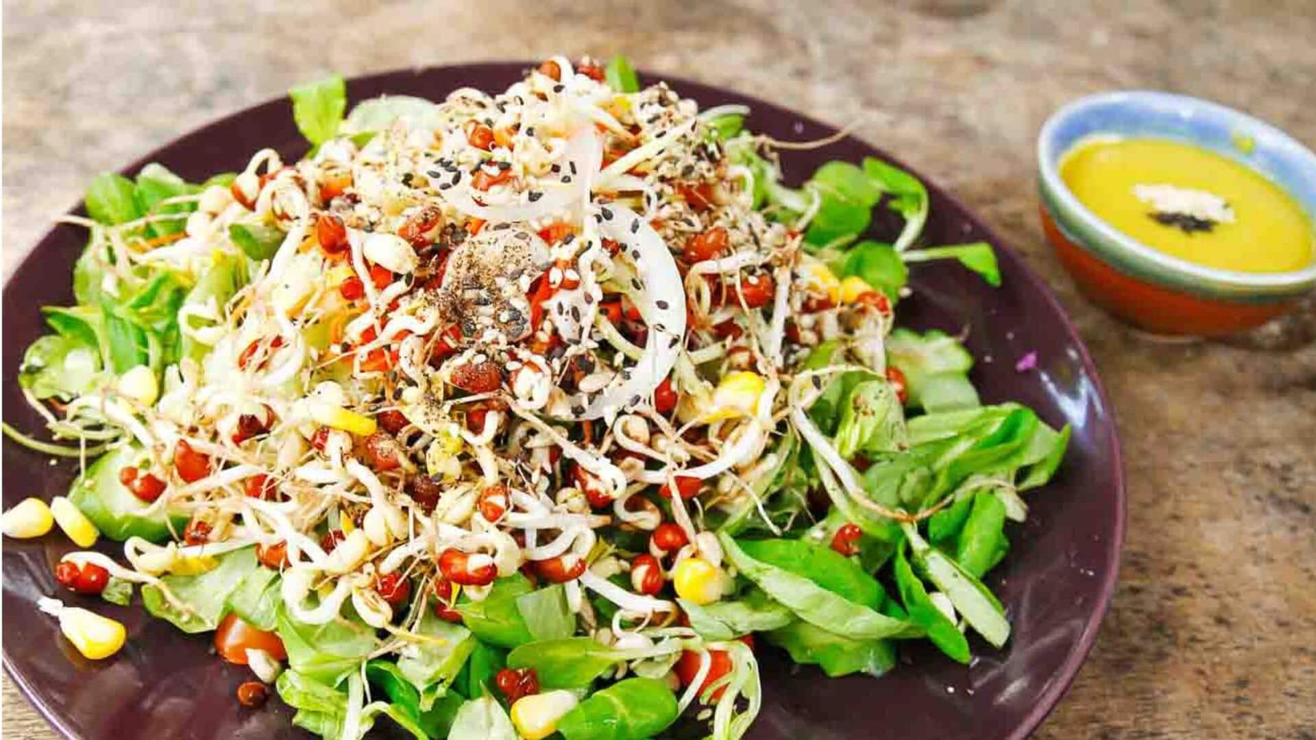 Variasi Salad Kecambah yang Wajib Anda Cicipi