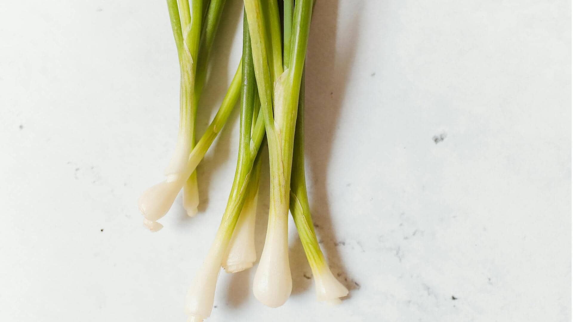 Manfaat Daun Bawang untuk Perawatan Rambut