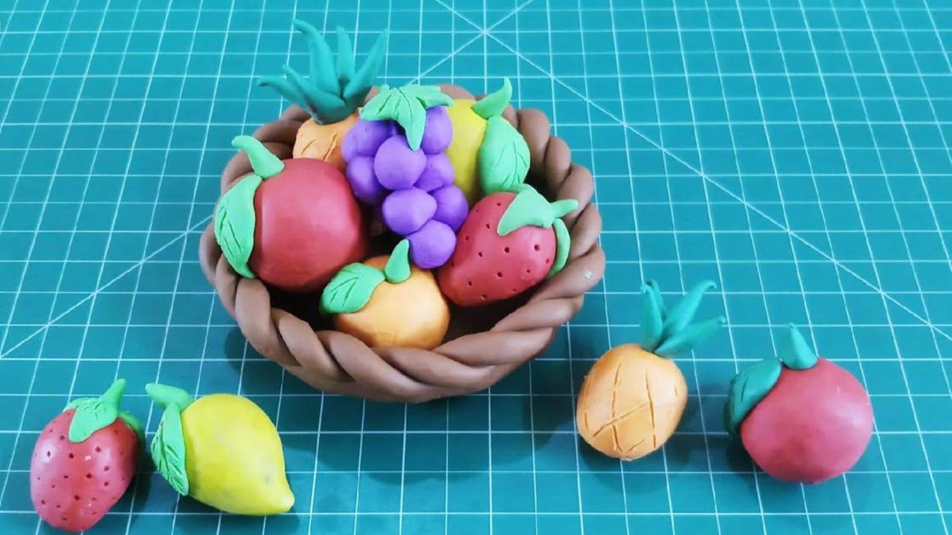 Lima Tips Mudah untuk Membuat Miniatur Buah dari Tanah Liat