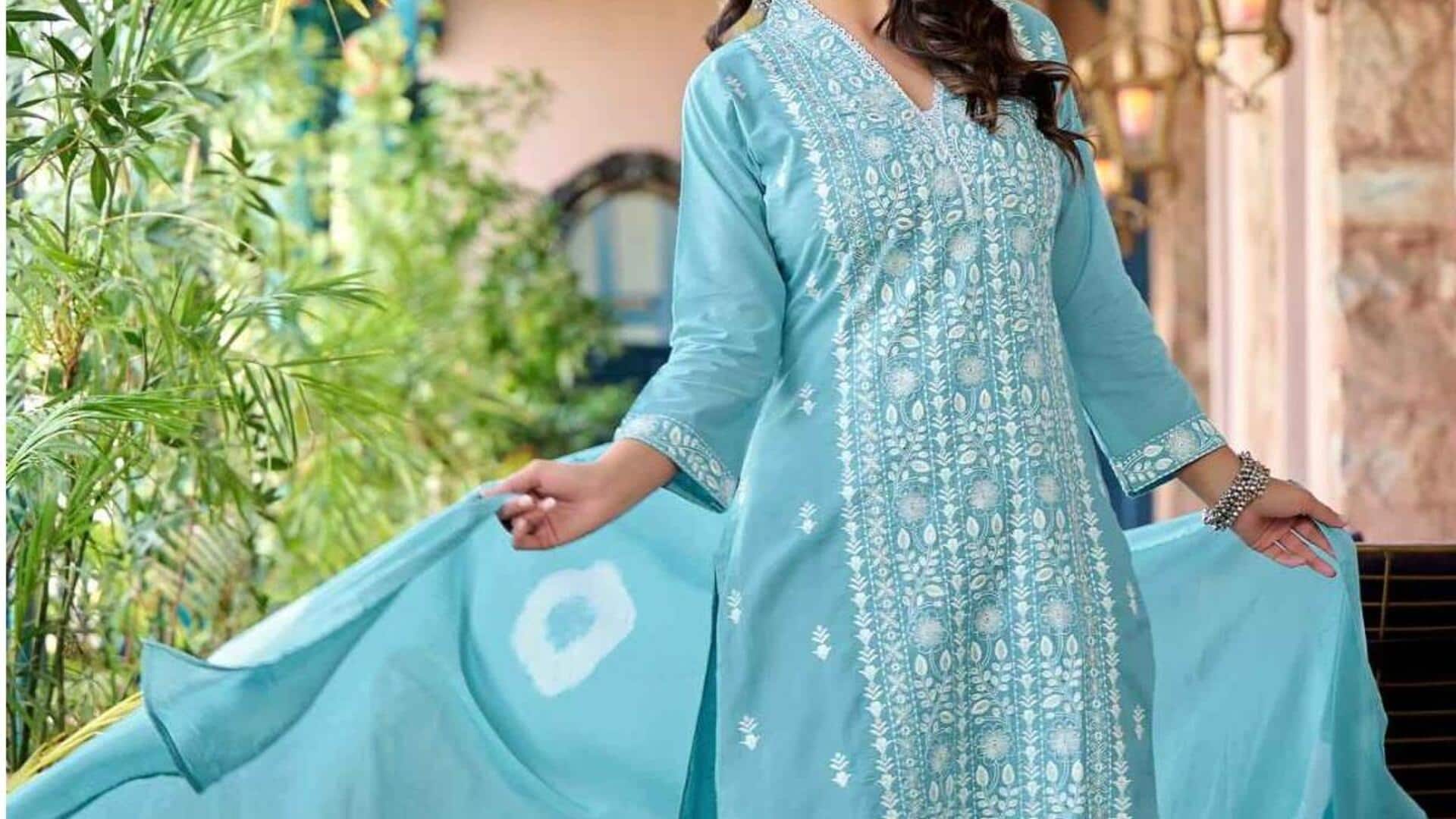 Kain India abadi untuk musim panas