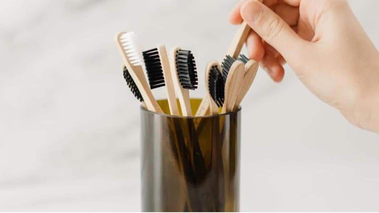 Apakah sikat gigi harus sering diganti? Kalau iya, seberapa sering?