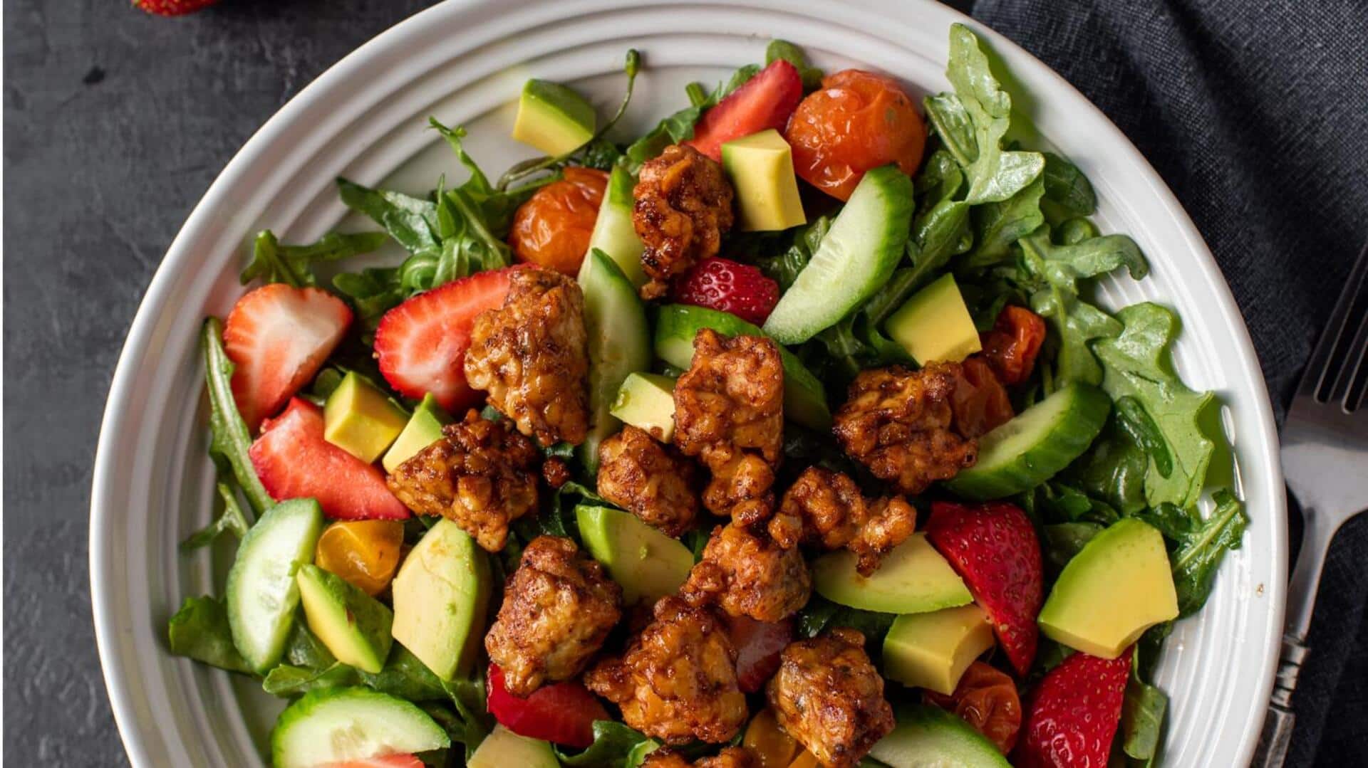 Temukan Salad Tempe Vegan Tradisional 