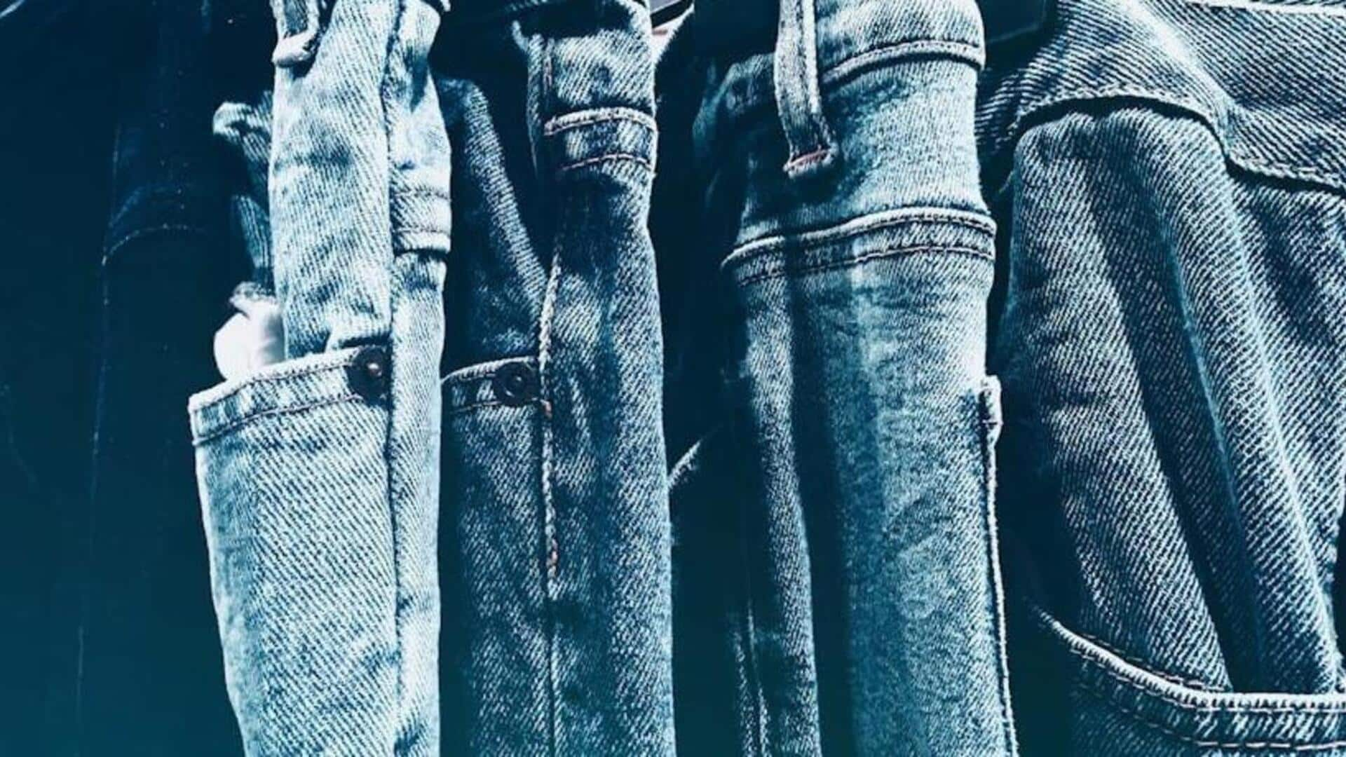 Pakaian denim penting untuk lemari pakaian kapsul