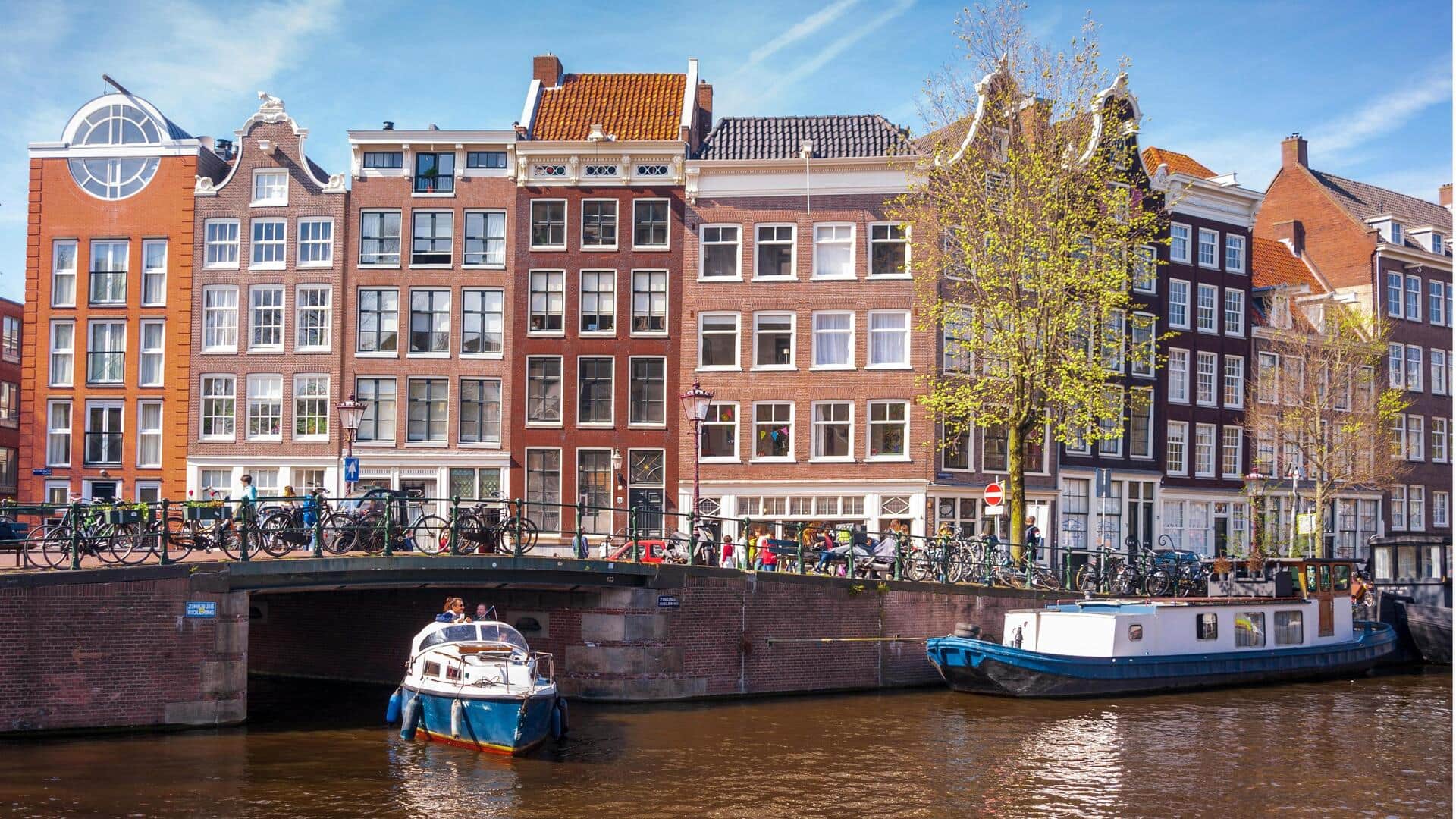 Menjelajahi Amsterdam: Jalur Kanal Indah untuk Berjalan-jalan