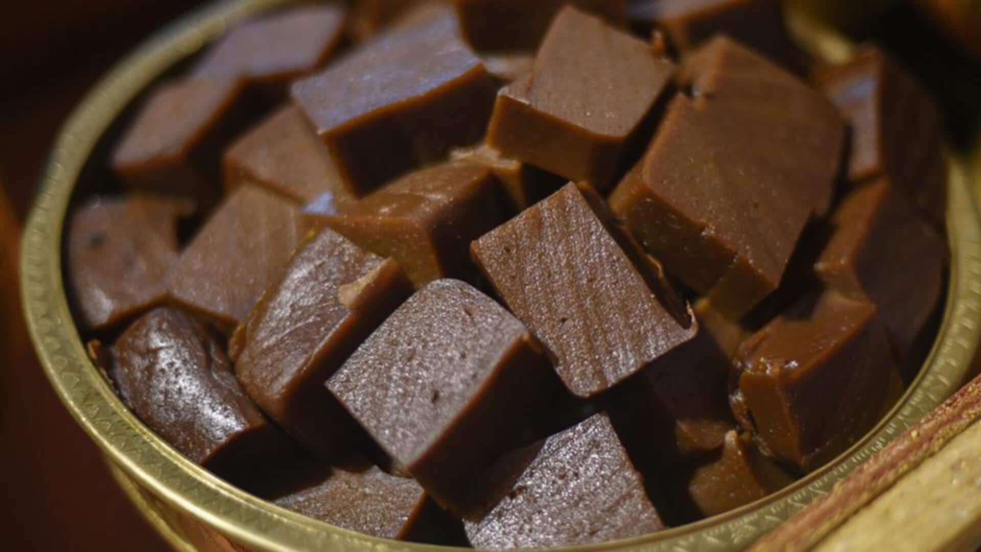 Camilan Manis Legendaris di Jakarta Selain Kue Cubit