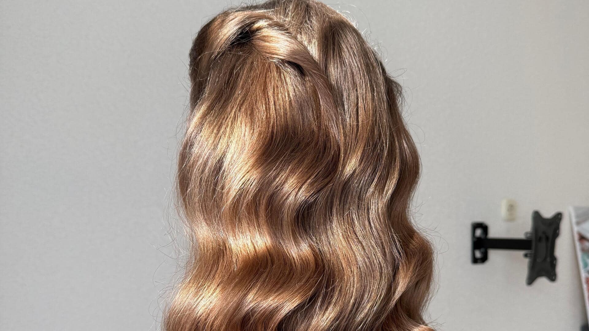 Gaya rambut yang menginspirasi dan trendi