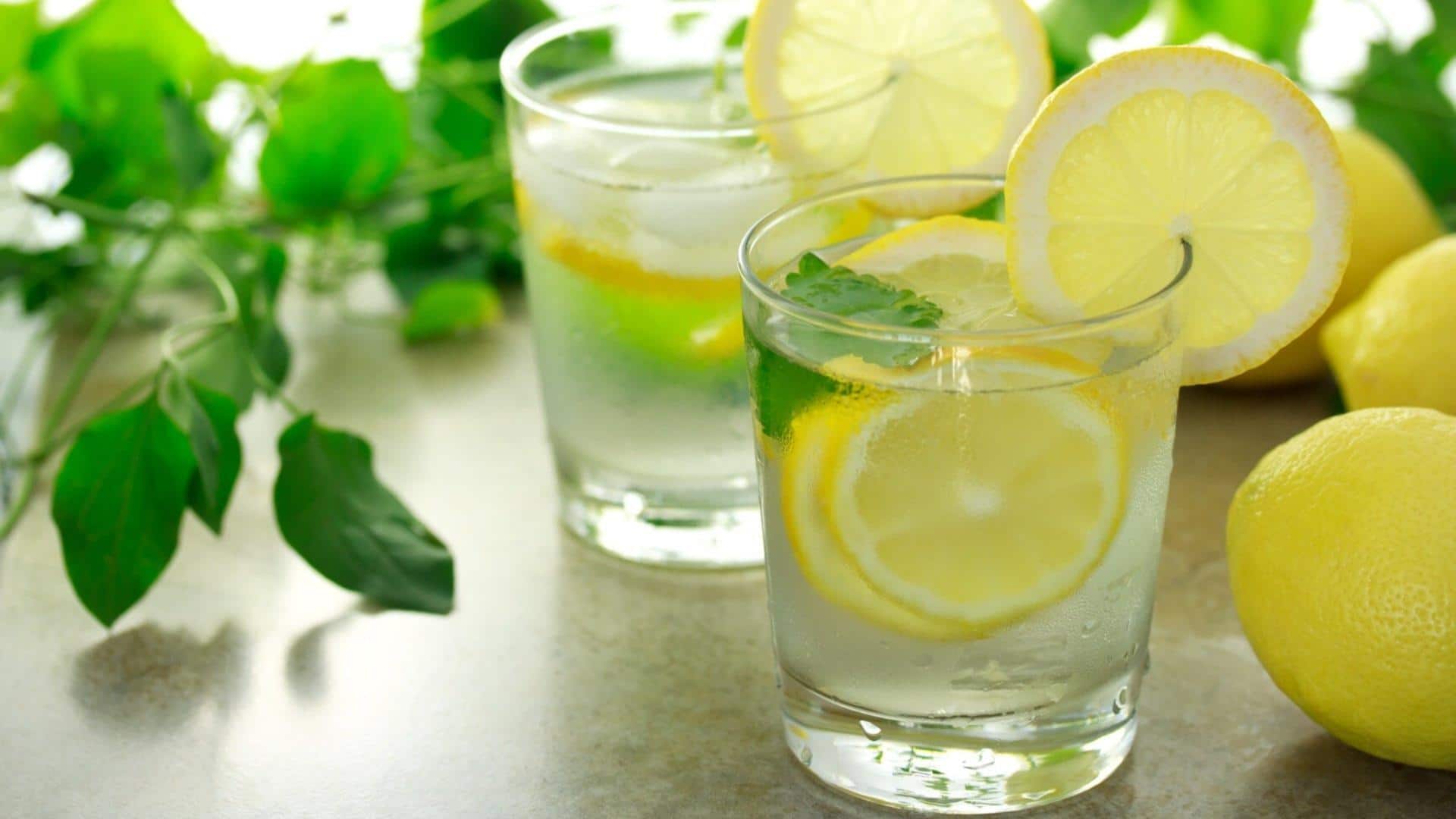 Manfaat Mengonsumsi Air Lemon di Pagi Hari Manfaat Mengonsumsi Air Lemon di Pagi Hari