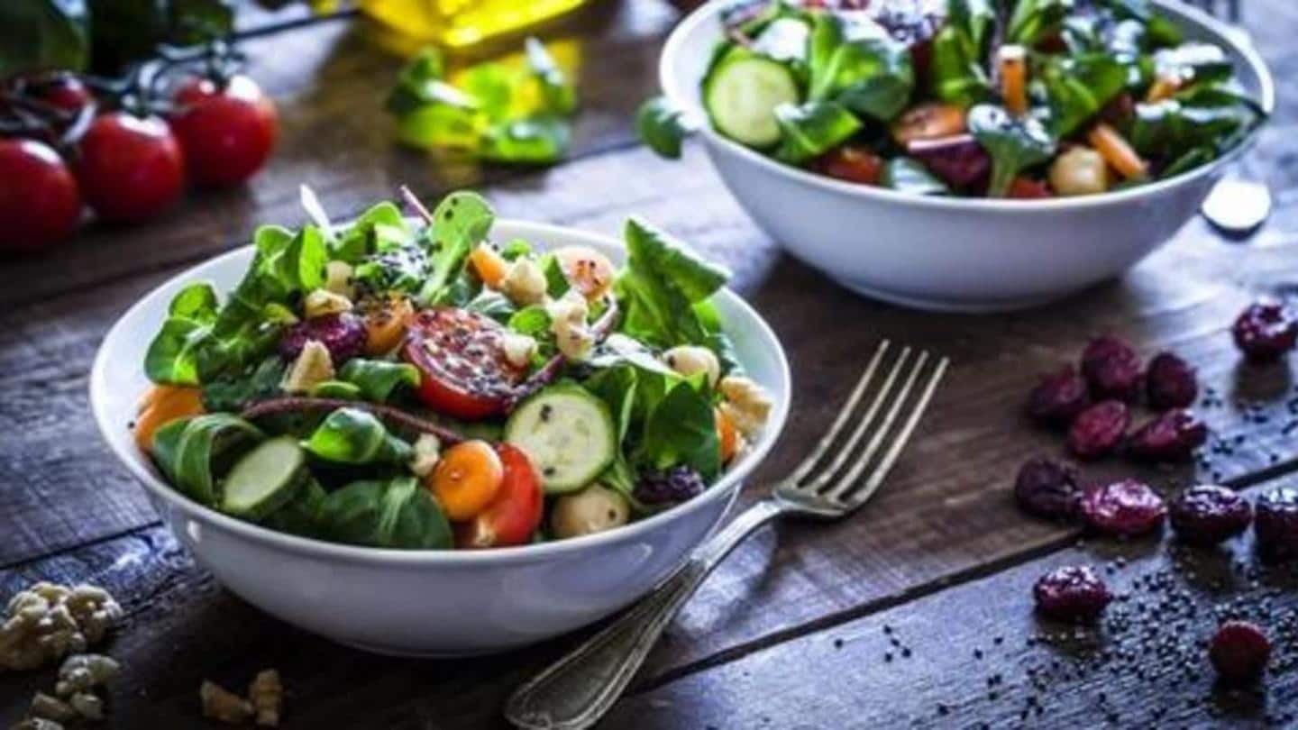 Konsumsi makanan yang sehat dan seimbang Konsumsi makanan yang sehat dan seimbang