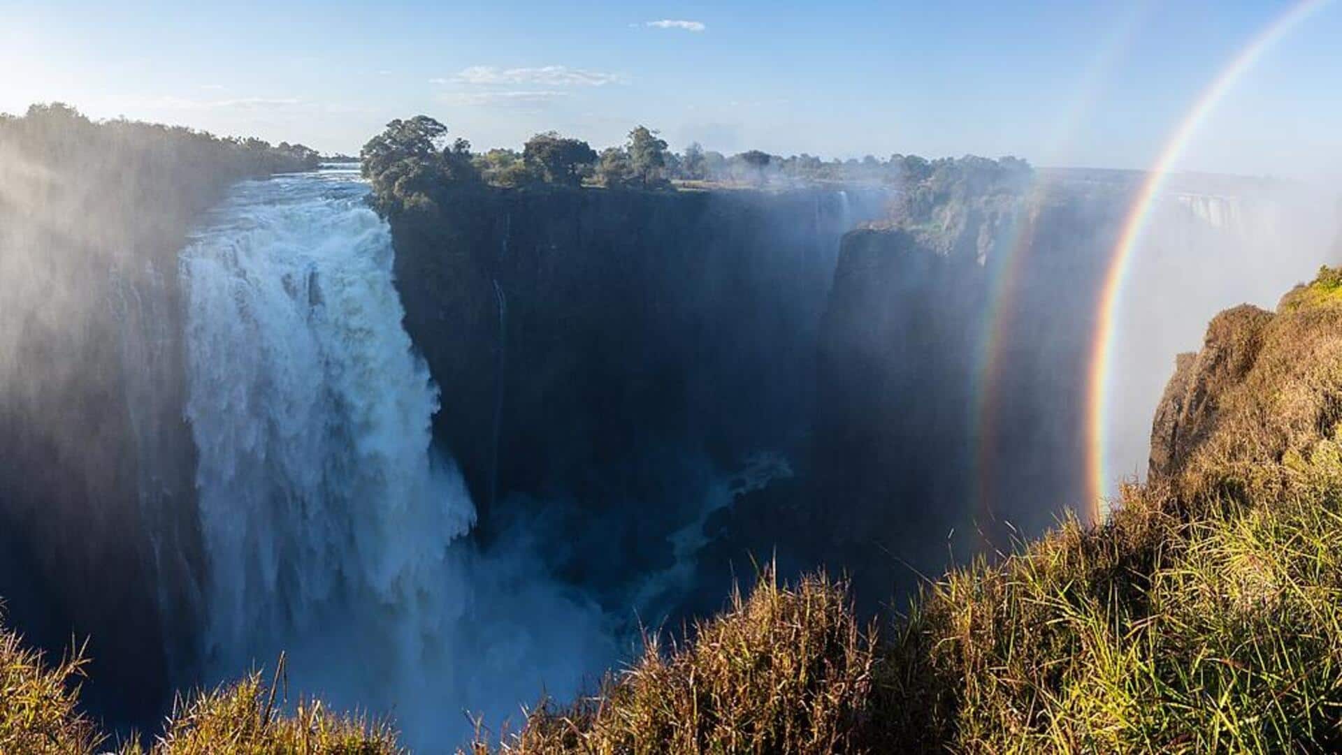 Menemukan Keindahan Air Terjun Victoria