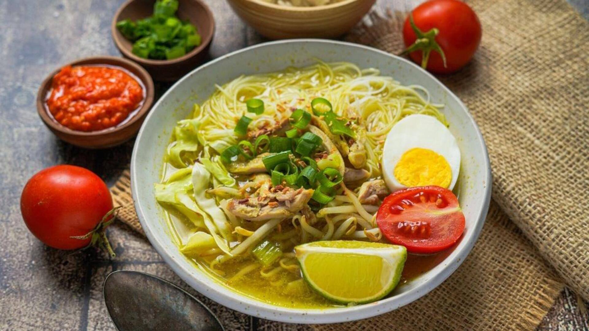 5 Kuliner Jalanan Indonesia dengan Sentuhan Kunyit