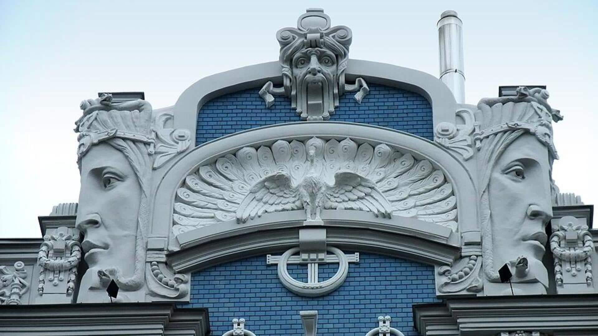 Lima Bangunan Art Nouveau Berwarna-warni di Riga