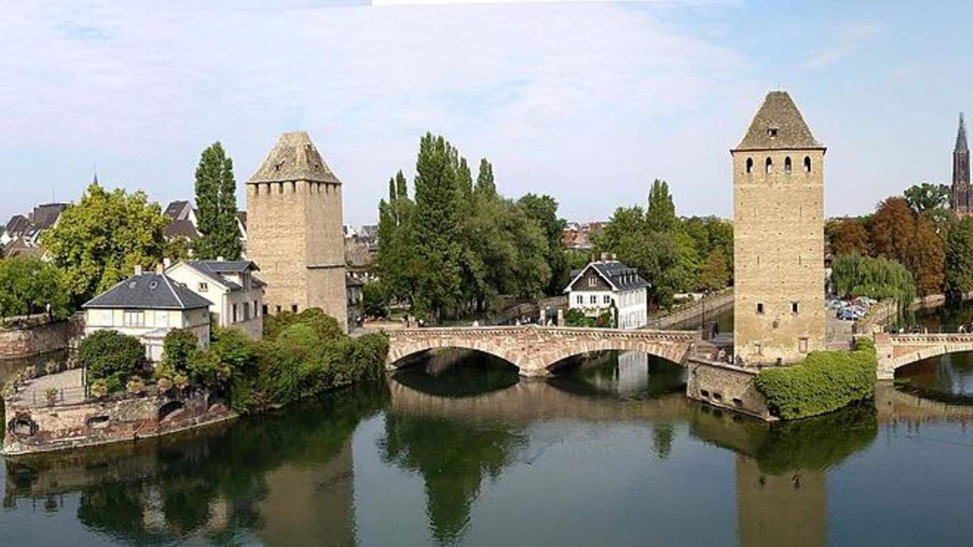 Menikmati Keindahan Kota Strasbourg dari Atas Perahu