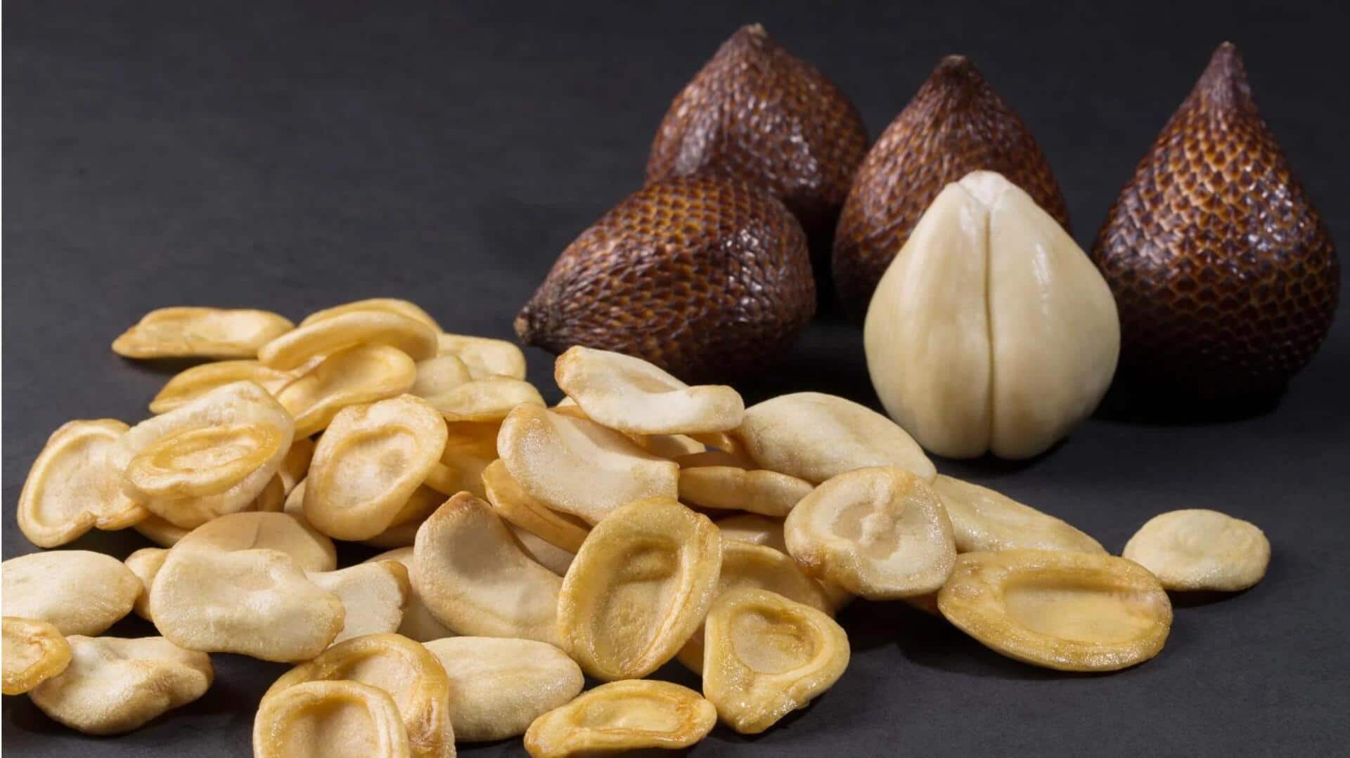 Cara Unik dalam Menikmati Buah Salak