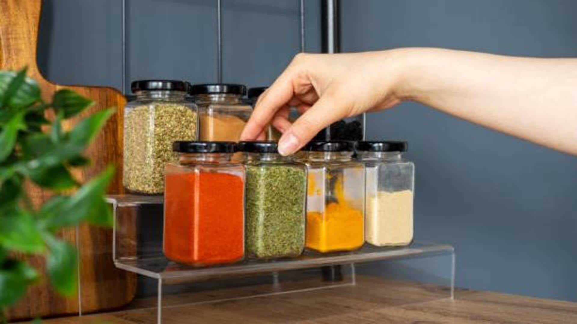 Penyimpanan bumbu ramah lingkungan dengan bahan daur ulang